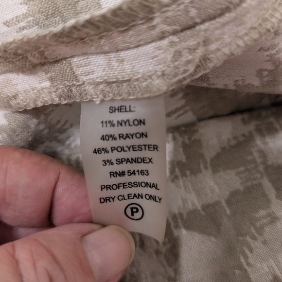 Calvin Klein White Beige Geometric Sleeveless Midi Sheath Dress Office‎ Size 10 - Picture 9 of 9